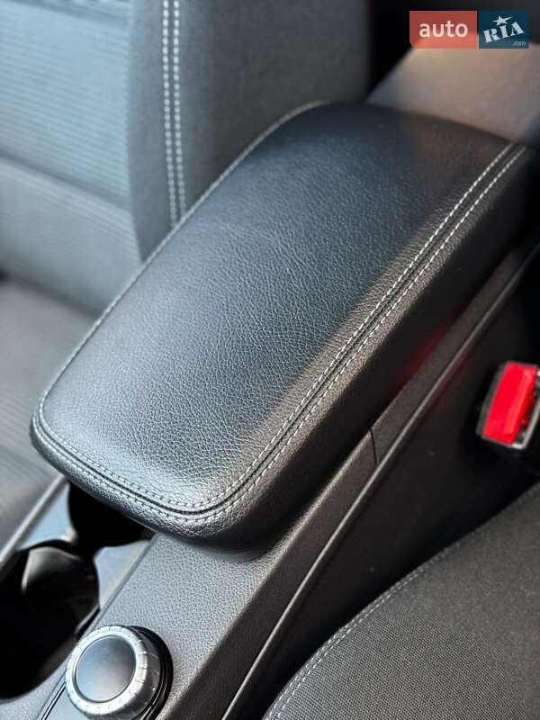 Хетчбек Mercedes-Benz B-Class 2016 в Дрогобичі