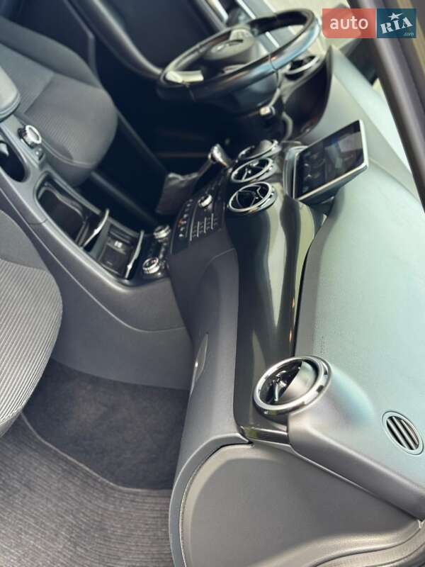 Хетчбек Mercedes-Benz B-Class 2016 в Дрогобичі