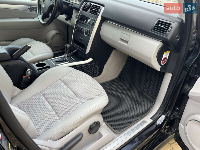 Хетчбек Mercedes-Benz B-Class 2005 в Могилів-Подільському фото 46 Хетчбек Mercedes-Benz B-Class 2005 в Могилів-Подільському