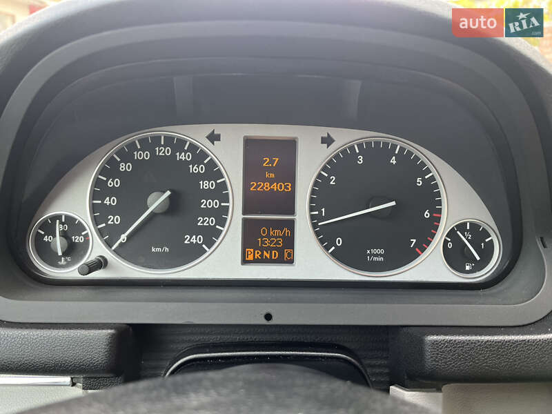 Хетчбек Mercedes-Benz B-Class 2005 в Могилів-Подільському фото 64 Хетчбек Mercedes-Benz B-Class 2005 в Могилів-Подільському