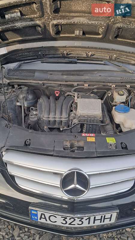 Хэтчбек Mercedes-Benz B-Class 2005 в Нововолынске фото 23 Хэтчбек Mercedes-Benz B-Class 2005 в Нововолынске