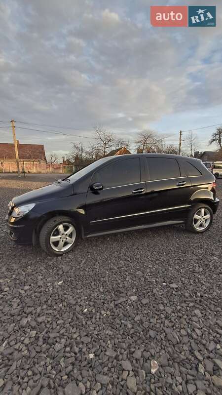 Хэтчбек Mercedes-Benz B-Class 2005 в Нововолынске фото 6 Хэтчбек Mercedes-Benz B-Class 2005 в Нововолынске