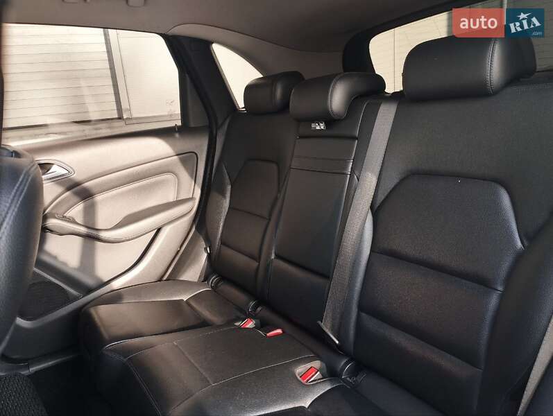 Хетчбек Mercedes-Benz B-Class 2014 в Києві фото 23 Хетчбек Mercedes-Benz B-Class 2014 в Києві
