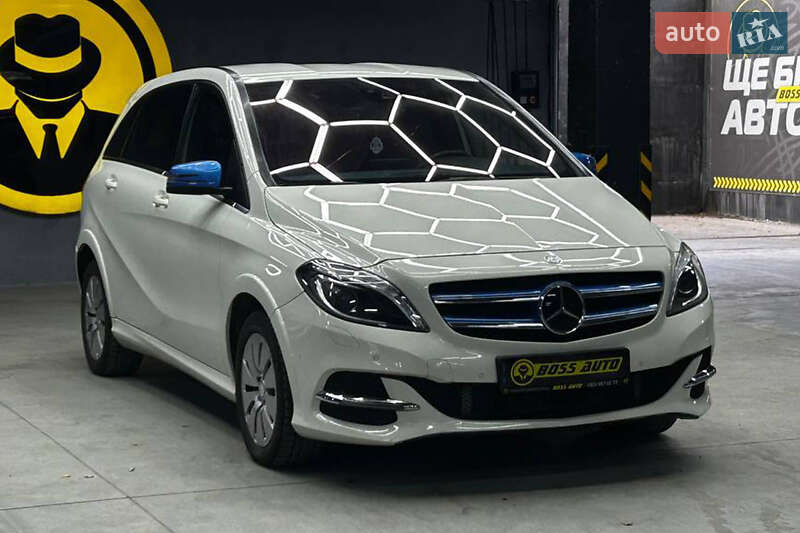 Mercedes-Benz B-Class 2015