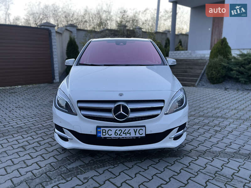 Хэтчбек Mercedes-Benz B-Class 2017 в Дрогобыче фото 2 Хэтчбек Mercedes-Benz B-Class 2017 в Дрогобыче