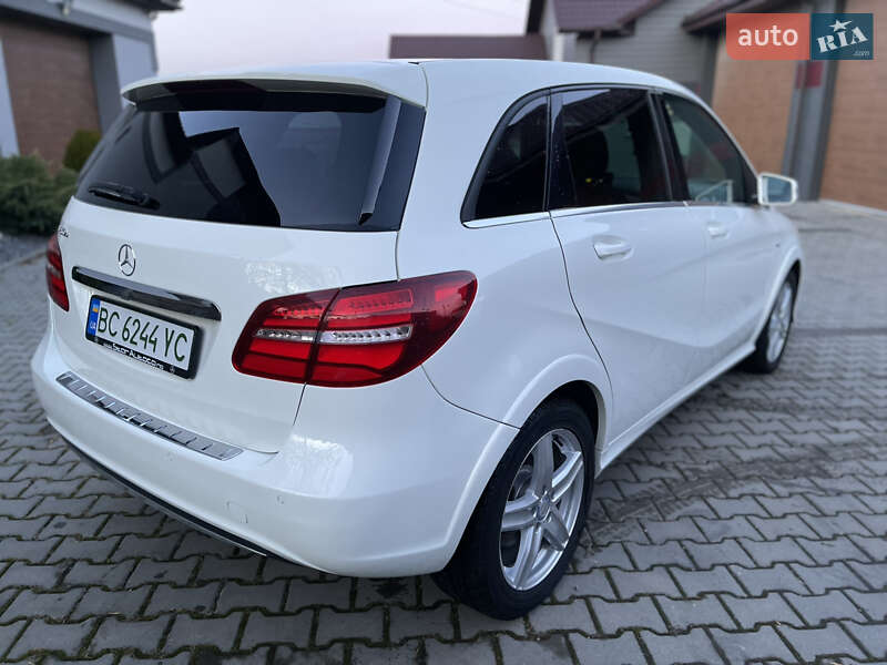 Хэтчбек Mercedes-Benz B-Class 2017 в Дрогобыче фото 12 Хэтчбек Mercedes-Benz B-Class 2017 в Дрогобыче