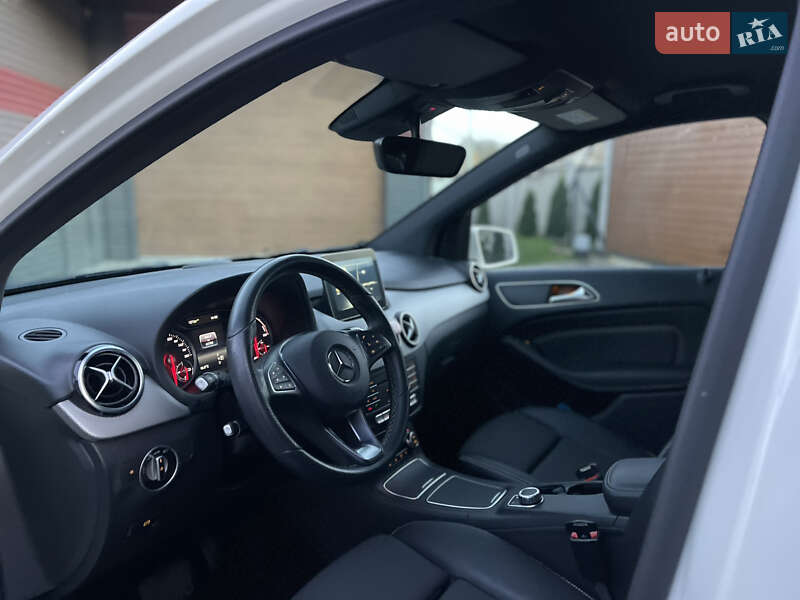 Хэтчбек Mercedes-Benz B-Class 2017 в Дрогобыче фото 25 Хэтчбек Mercedes-Benz B-Class 2017 в Дрогобыче