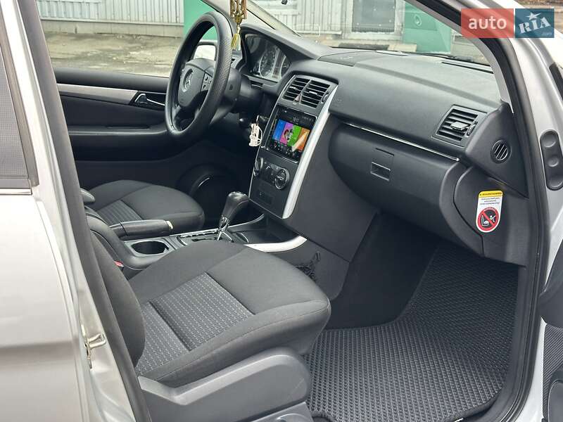 Хэтчбек Mercedes-Benz B-Class 2008 в Киеве