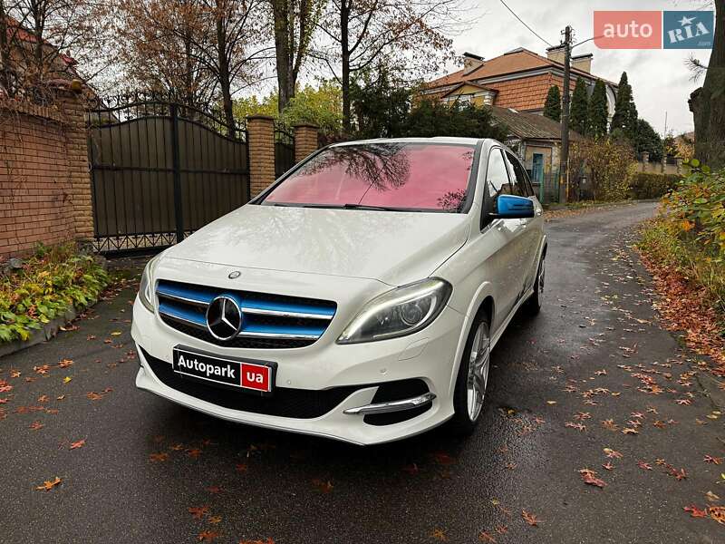 Mercedes-Benz B-Class 2015