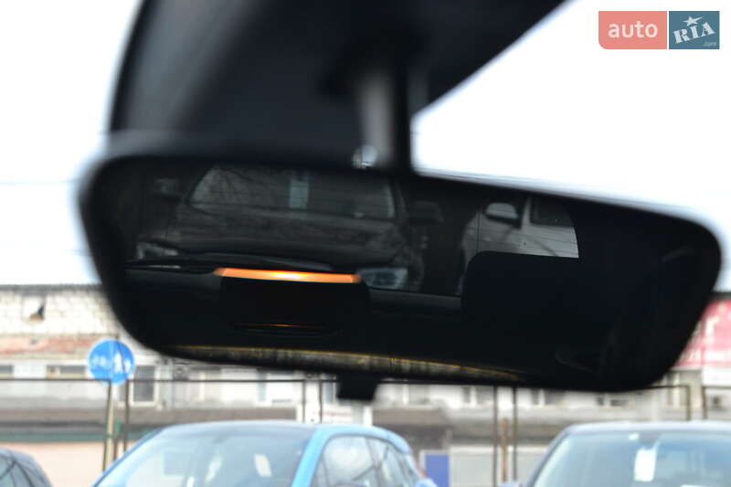 Хэтчбек Mercedes-Benz B-Class 2015 в Луцке