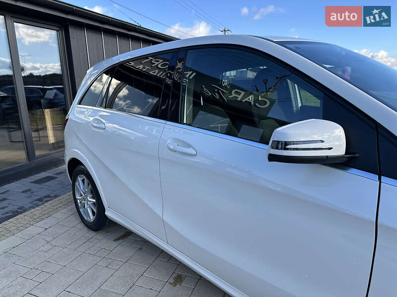 Хетчбек Mercedes-Benz B-Class 2016 в Львові