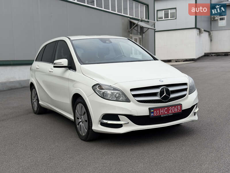 Хетчбек Mercedes-Benz B-Class 2015 в Вінниці