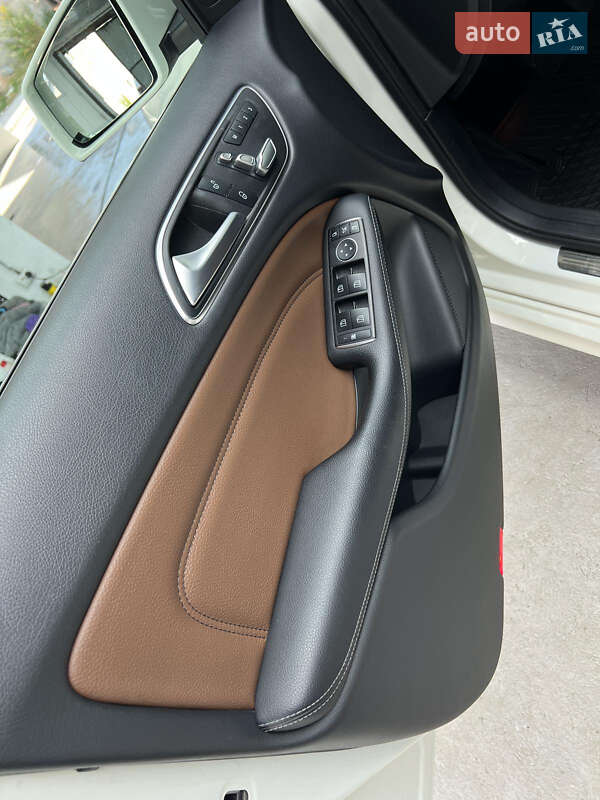 Хетчбек Mercedes-Benz B-Class 2017 в Львові