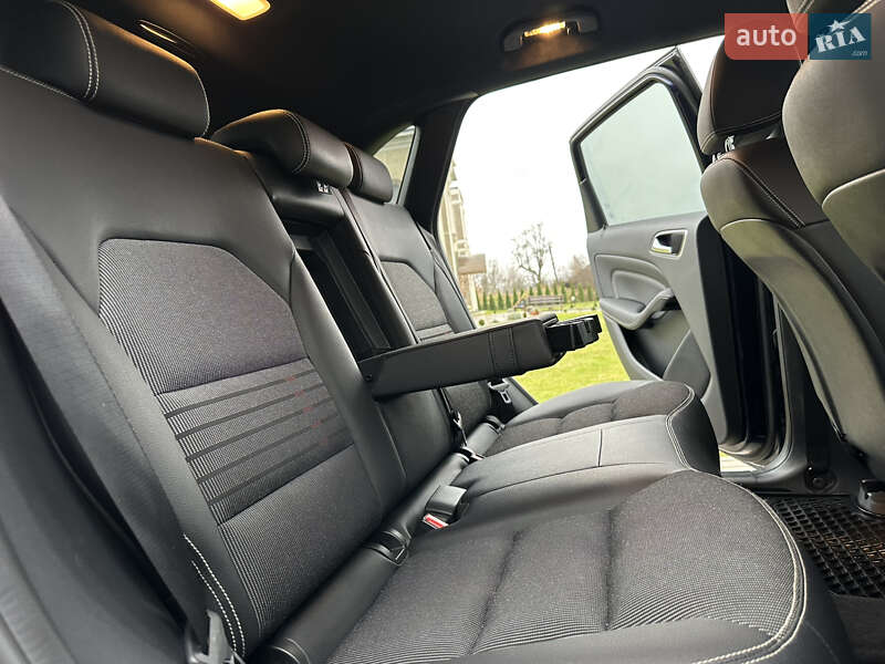 Хэтчбек Mercedes-Benz B-Class 2016 в Дрогобыче