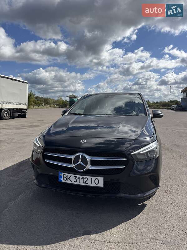 Хэтчбек Mercedes-Benz B-Class 2021 в Сарнах