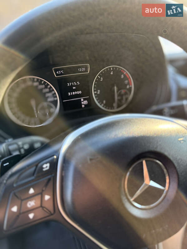 Хэтчбек Mercedes-Benz B-Class 2014 в Киеве фото 13 Хэтчбек Mercedes-Benz B-Class 2014 в Киеве