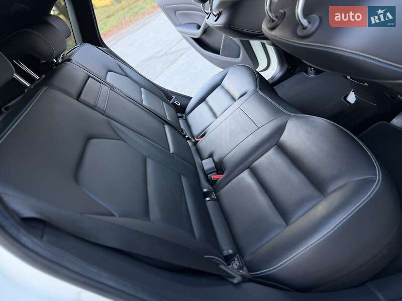 Хэтчбек Mercedes-Benz B-Class 2016 в Трускавце