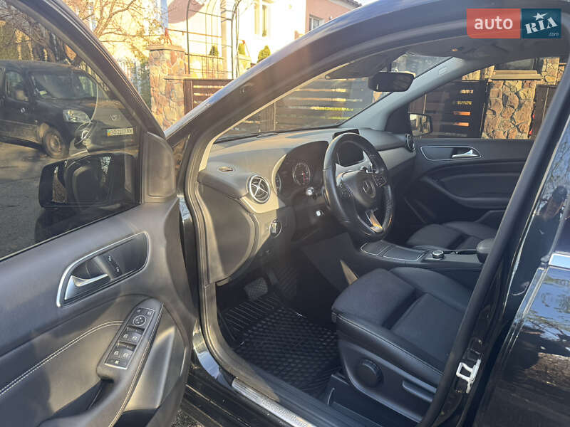 Хетчбек Mercedes-Benz B-Class 2017 в Тернополі