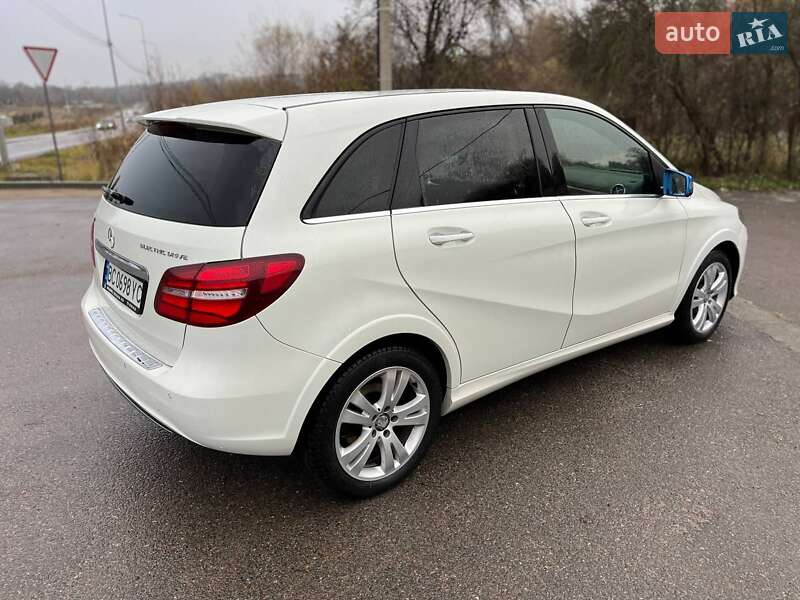 Хетчбек Mercedes-Benz B-Class 2015 в Львові