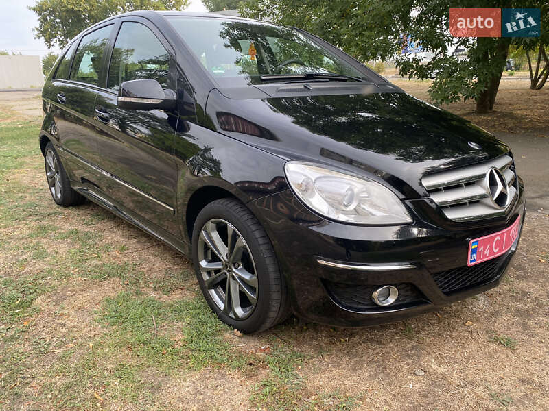 Хэтчбек Mercedes-Benz B-Class 2009 в Первомайске фото 13 Хэтчбек Mercedes-Benz B-Class 2009 в Первомайске