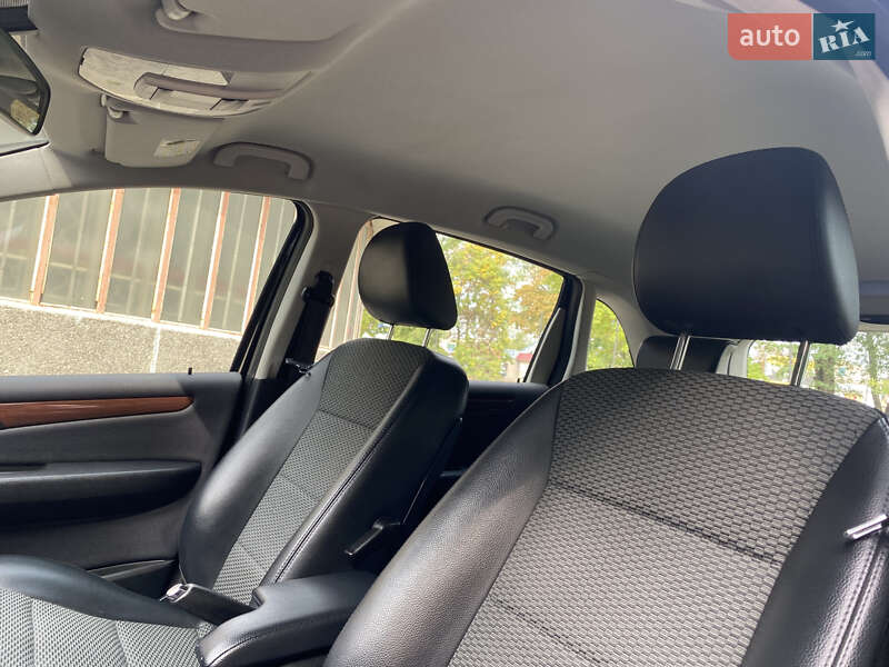 Хэтчбек Mercedes-Benz B-Class 2009 в Первомайске фото 23 Хэтчбек Mercedes-Benz B-Class 2009 в Первомайске