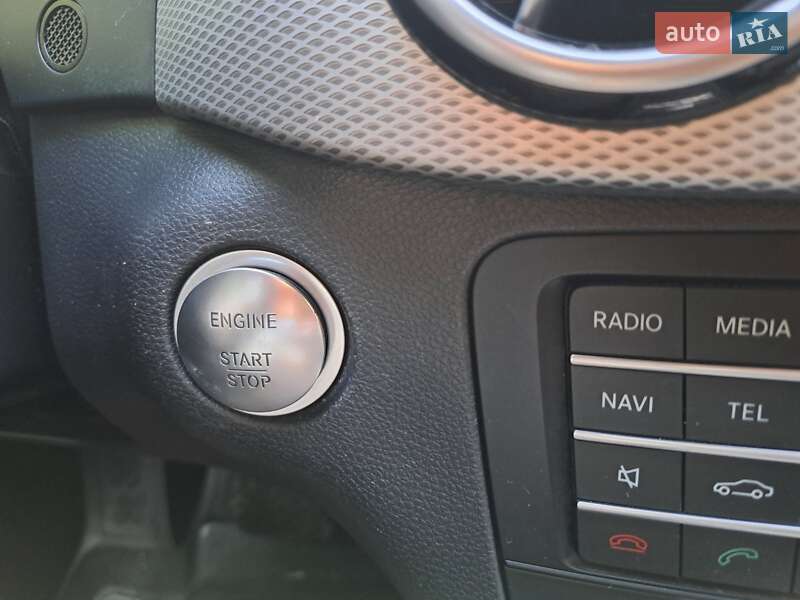 Хетчбек Mercedes-Benz B-Class 2016 в Рівному