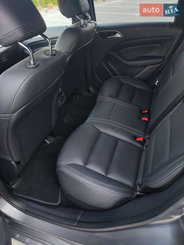 Хэтчбек Mercedes-Benz B-Class 2015 в Луцке