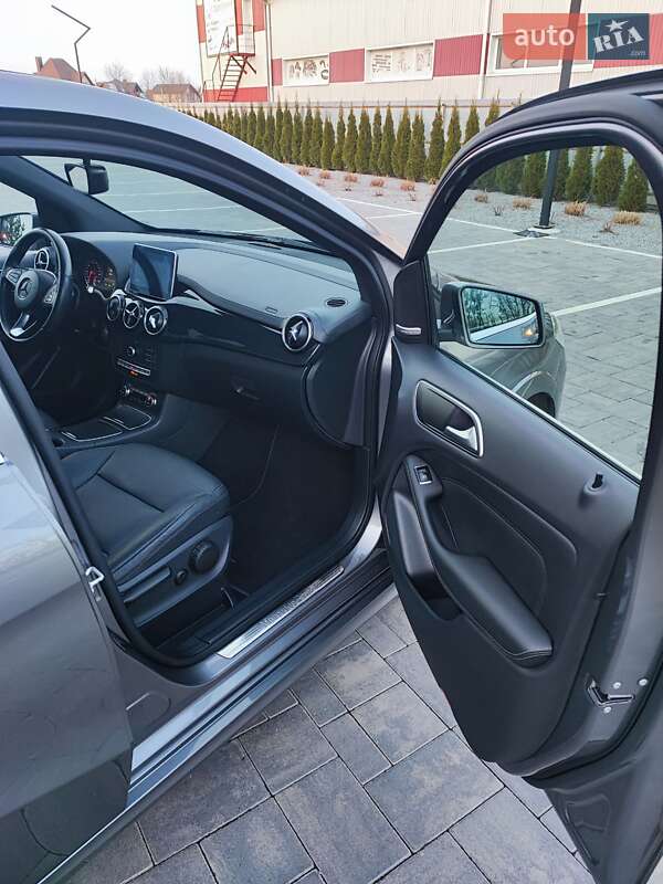 Хэтчбек Mercedes-Benz B-Class 2015 в Луцке