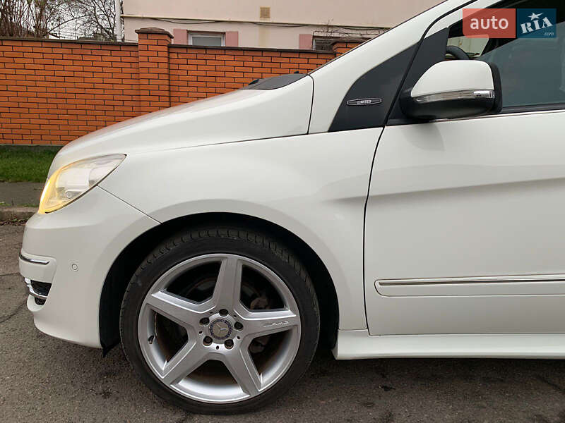 Хэтчбек Mercedes-Benz B-Class 2010 в Киеве