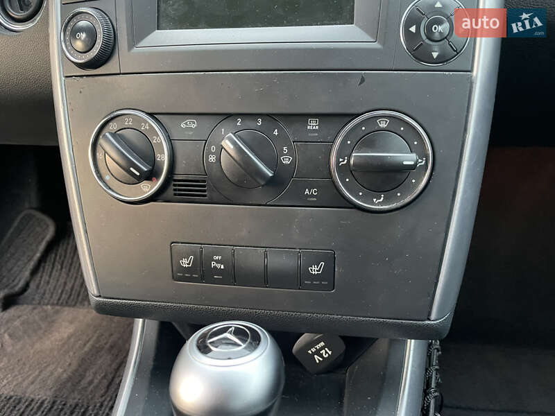 Хэтчбек Mercedes-Benz B-Class 2010 в Луцке