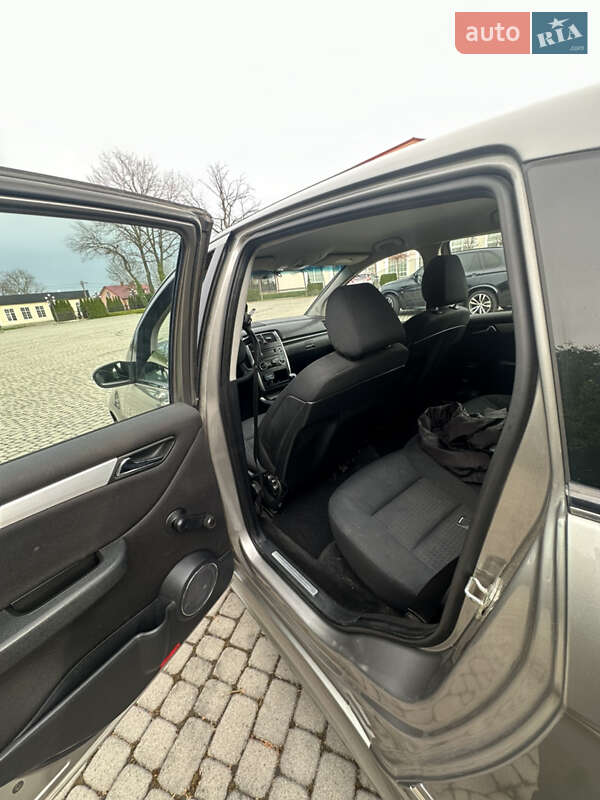 Хэтчбек Mercedes-Benz B-Class 2008 в Черновцах фото 17 Хэтчбек Mercedes-Benz B-Class 2008 в Черновцах