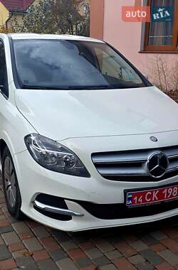 Хетчбек Mercedes-Benz B-Class 2016 в Калуші