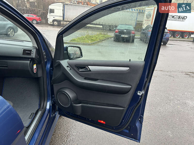 Хэтчбек Mercedes-Benz B-Class 2008 в Пустомытах фото 23 Хэтчбек Mercedes-Benz B-Class 2008 в Пустомытах