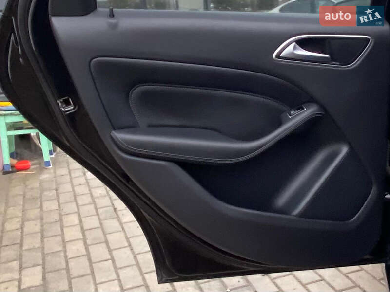 Хетчбек Mercedes-Benz B-Class 2016 в Рівному фото 29 Хетчбек Mercedes-Benz B-Class 2016 в Рівному