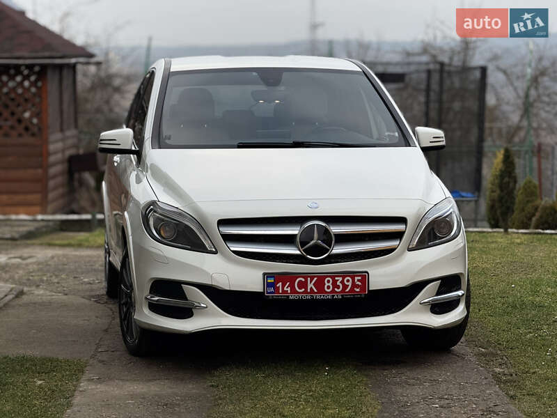 Хэтчбек Mercedes-Benz B-Class 2016 в Дрогобыче фото 4 Хэтчбек Mercedes-Benz B-Class 2016 в Дрогобыче