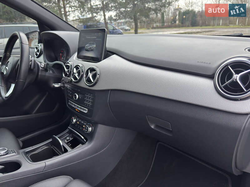 Хетчбек Mercedes-Benz B-Class 2018 в Львові фото 19 Хетчбек Mercedes-Benz B-Class 2018 в Львові