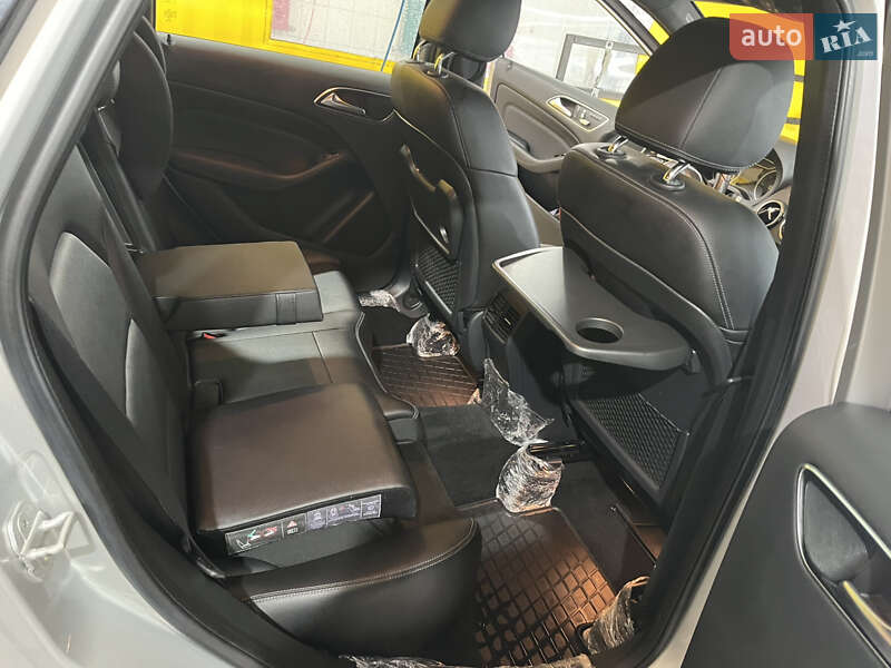 Хетчбек Mercedes-Benz B-Class 2015 в Одесі фото 21 Хетчбек Mercedes-Benz B-Class 2015 в Одесі