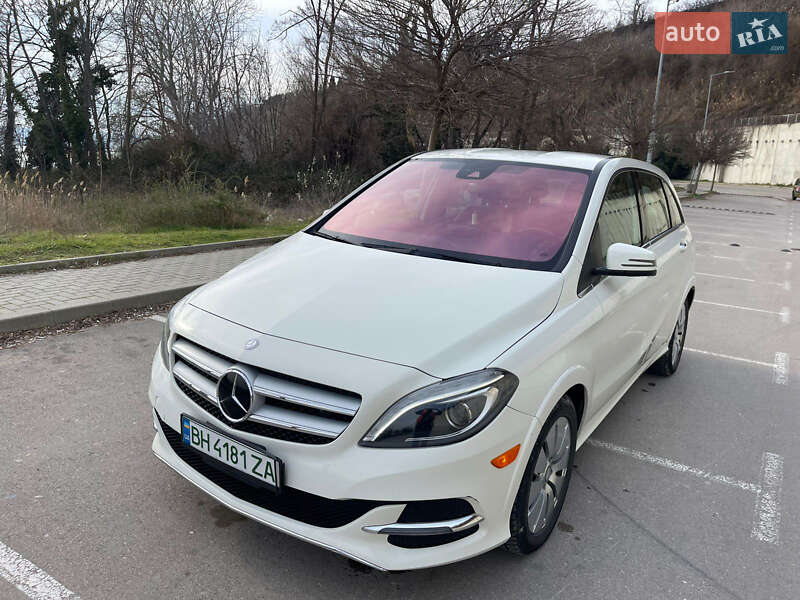 Хетчбек Mercedes-Benz B-Class 2016 в Одесі фото 2 Хетчбек Mercedes-Benz B-Class 2016 в Одесі
