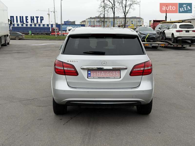 Хэтчбек Mercedes-Benz B-Class 2016 в Виннице фото 7 Хэтчбек Mercedes-Benz B-Class 2016 в Виннице