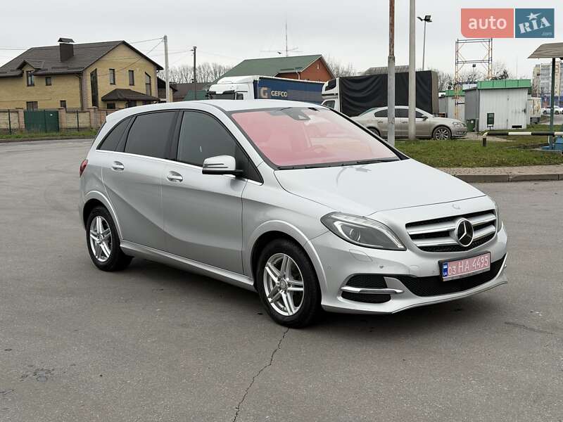 Хэтчбек Mercedes-Benz B-Class 2016 в Виннице фото 11 Хэтчбек Mercedes-Benz B-Class 2016 в Виннице