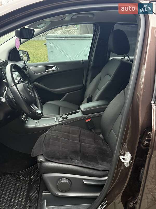 Хетчбек Mercedes-Benz B-Class 2015 в Рівному фото 10 Хетчбек Mercedes-Benz B-Class 2015 в Рівному