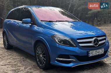 Хэтчбек Mercedes-Benz B-Class 2015 в Днепре