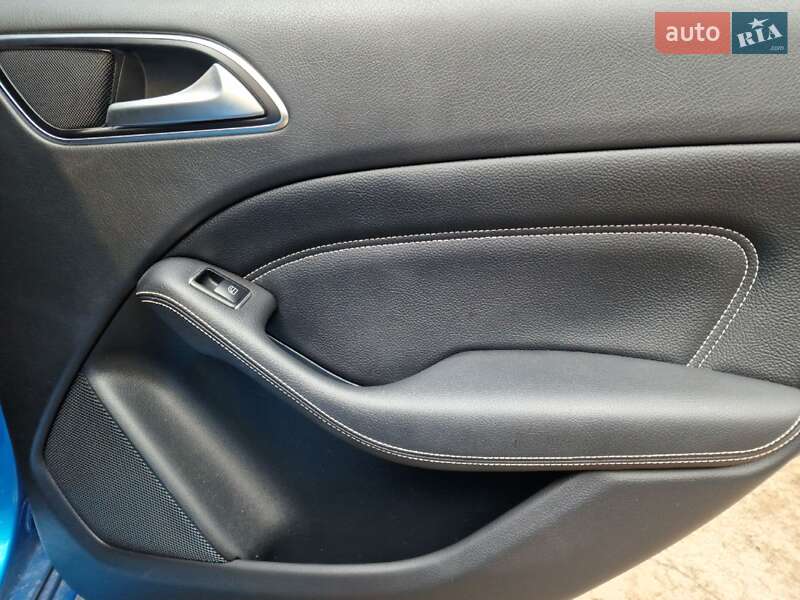 Хетчбек Mercedes-Benz B-Class 2015 в Дніпрі