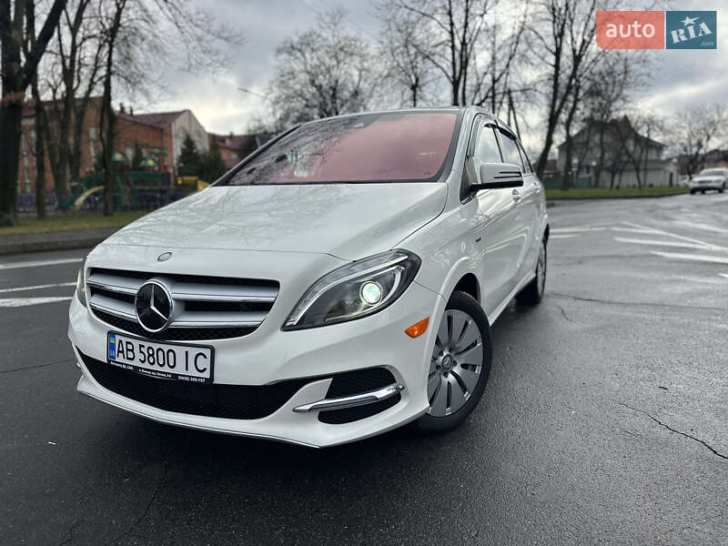 Хэтчбек Mercedes-Benz B-Class 2017 в Виннице
