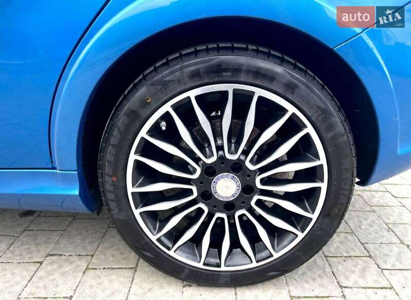 Хетчбек Mercedes-Benz B-Class 2015 в Львові