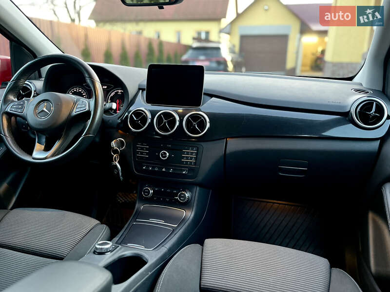 Хэтчбек Mercedes-Benz B-Class 2016 в Дрогобыче