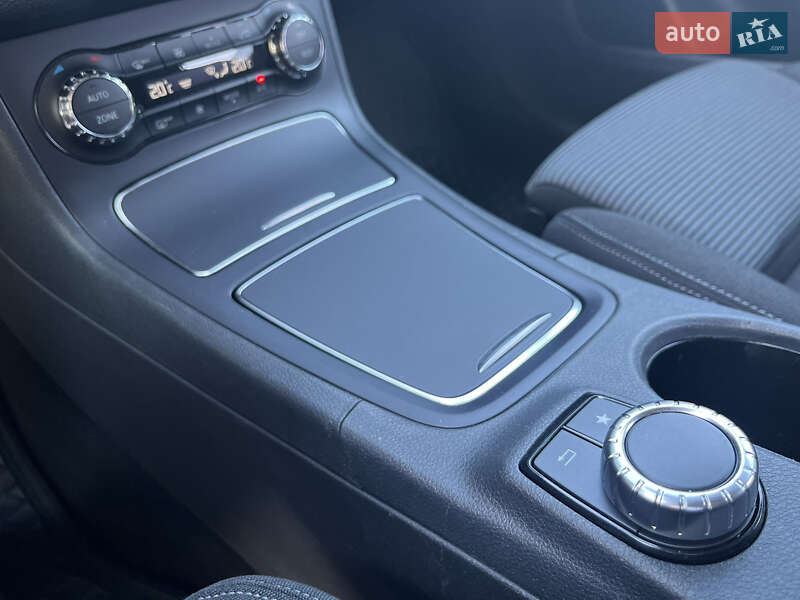 Хэтчбек Mercedes-Benz B-Class 2016 в Дрогобыче