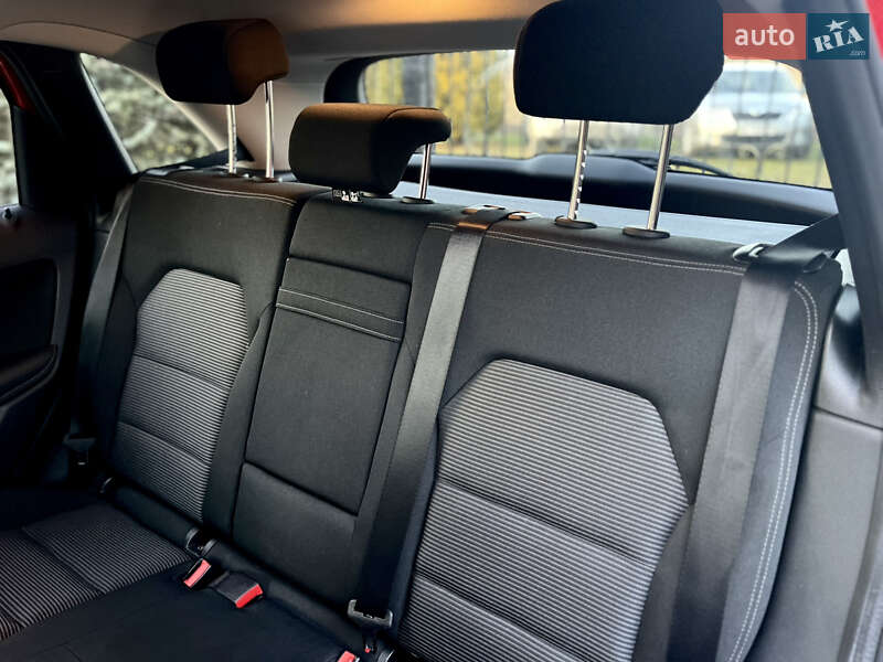 Хэтчбек Mercedes-Benz B-Class 2016 в Дрогобыче