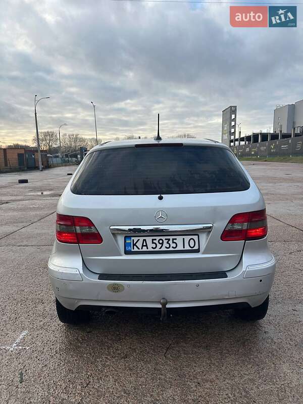 Хэтчбек Mercedes-Benz B-Class 2009 в Киеве фото 6 Хэтчбек Mercedes-Benz B-Class 2009 в Киеве
