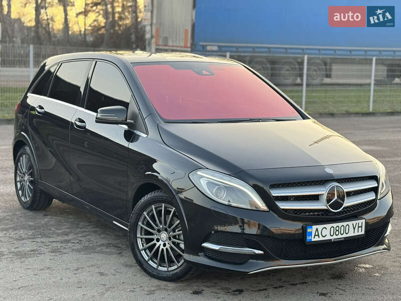 Mercedes-Benz B-Class 2015 Mercedes-Benz B-Class 2015